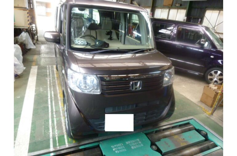 自動車