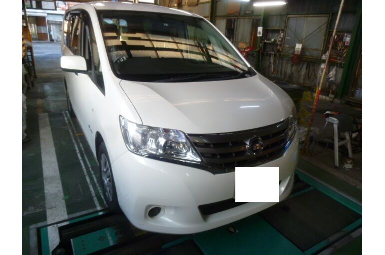 自動車