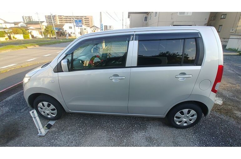 自動車