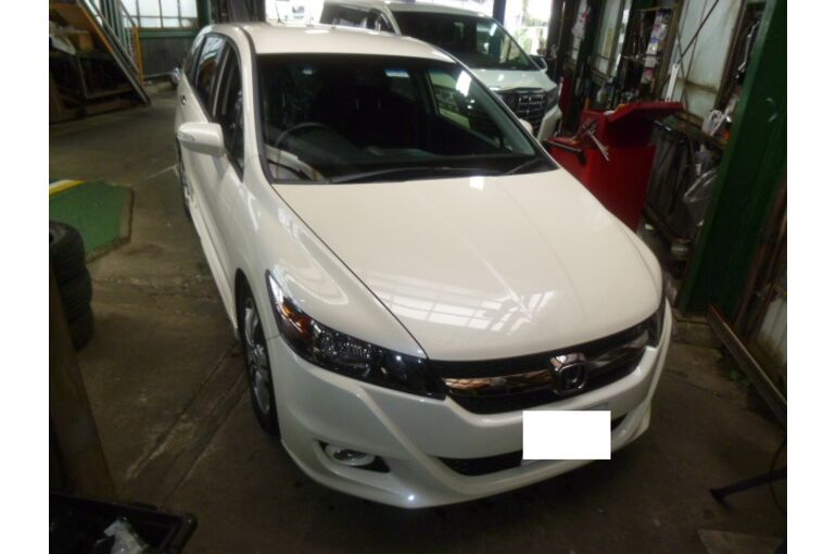 自動車