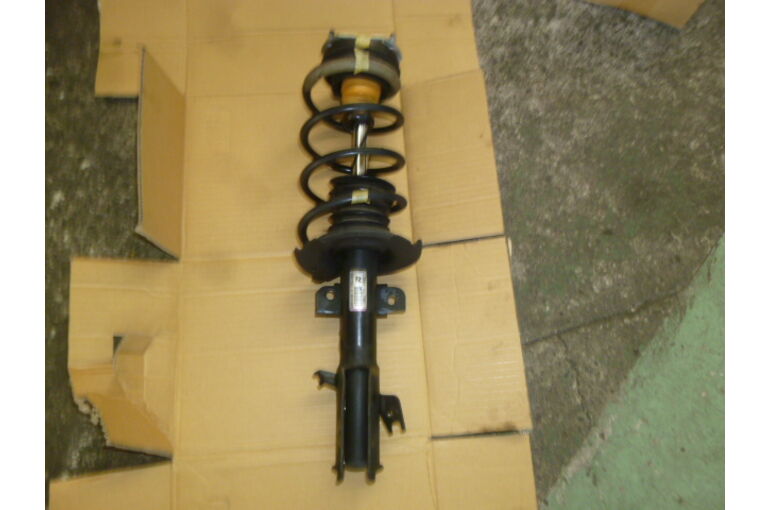 サスペンション