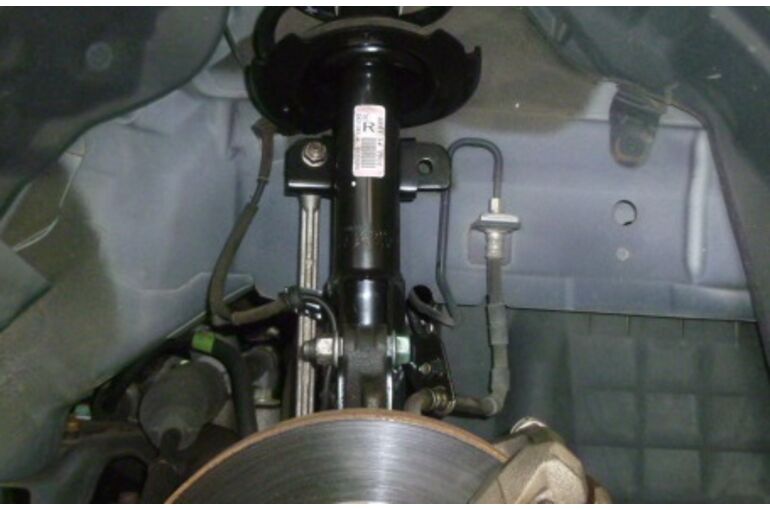 サスペンション