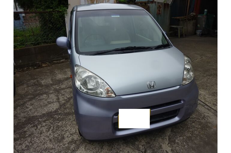 自動車