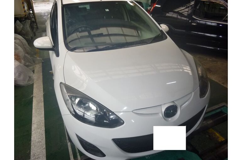 自動車