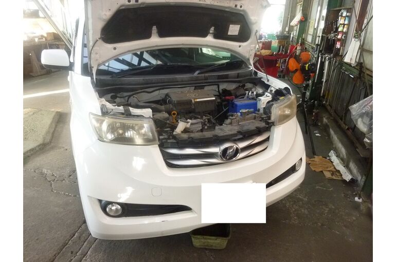 自動車
