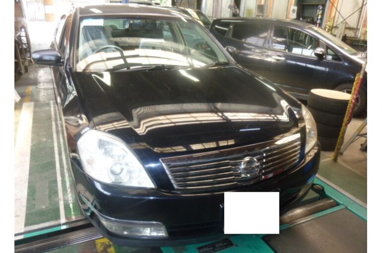 自動車