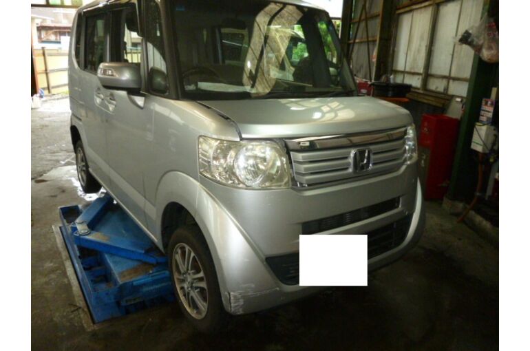 自動車