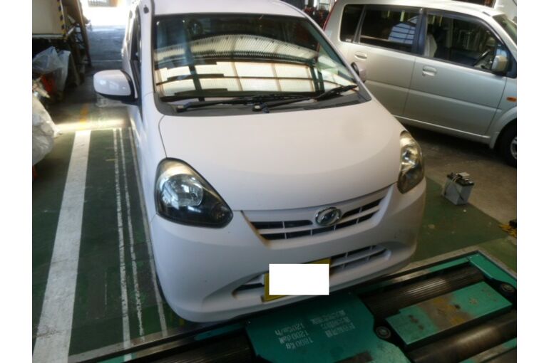 自動車