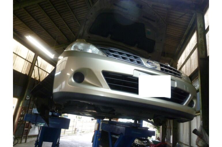 自動車