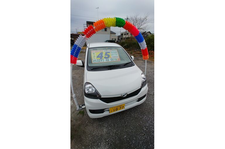 久しぶりのブログ更新です 汗 自信をもっておすすめできる中古車を仕入れる事ができました ダイハツ ミライース 守谷 車検 点検 中古車 守谷 で案内する車検や修理などに関する情報をブログから紹介いたします